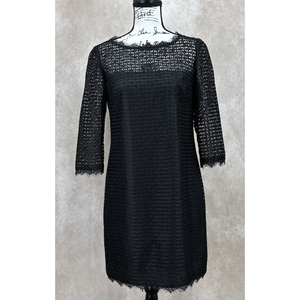 TRINA TURK Crochet Lace Shift Mini Dress‎ Size 6 Black 3/4 Sleeve Sheer Overlay